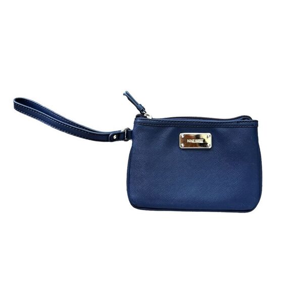 EUC Nine West Blue Wristlet Coin Purse - Picture 1 of 9